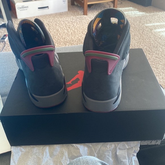 Jordan 6s - Picture 4 of 4